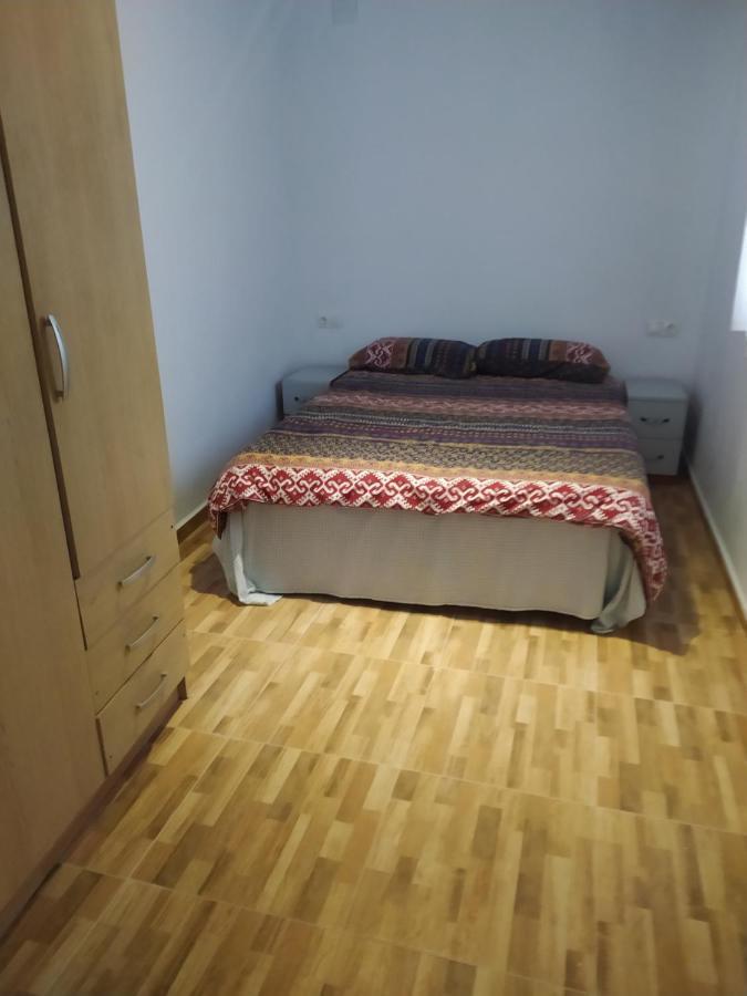 Cottage Style Apartment Валенсія Екстер'єр фото